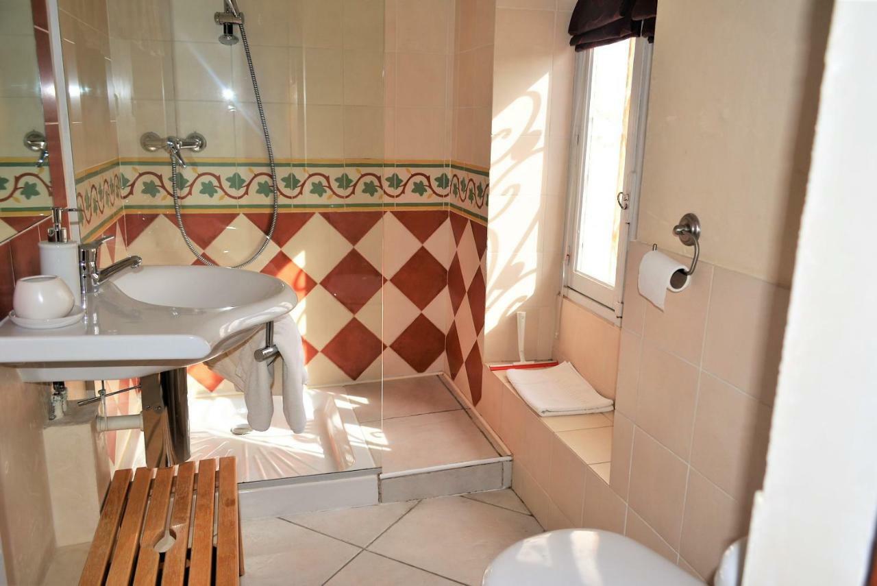 Petite Roche Gites Centre-Ville La Rochelle Ла Рошел Екстериор снимка